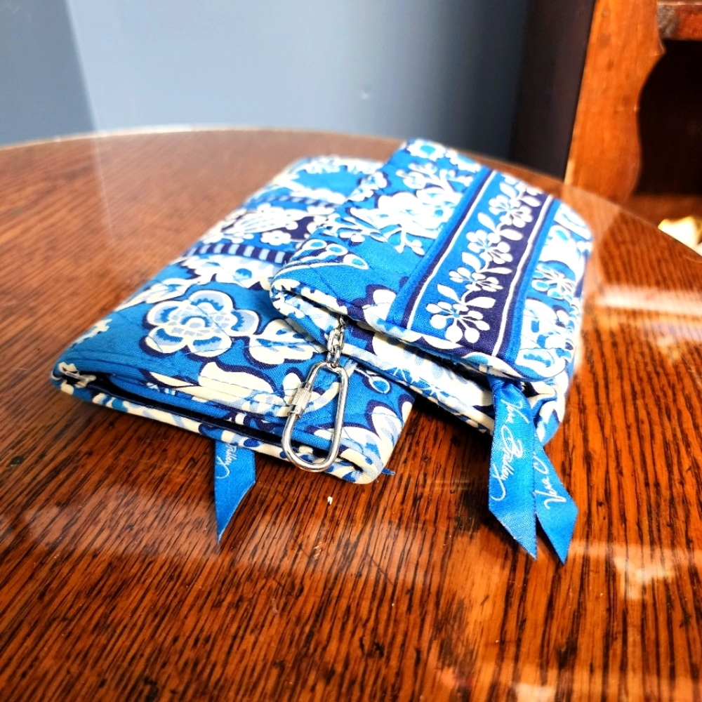 Vera Bradley Blue Lagoon Wallet And Change Purse Blue